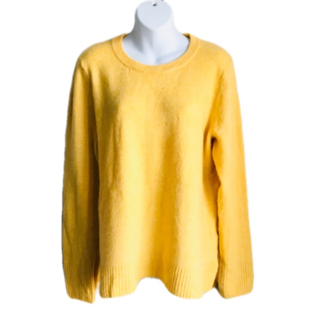 🎀Old Navy Large Size Yellow Crew Neck Sweater